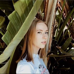 Meet your Posher, Lydia